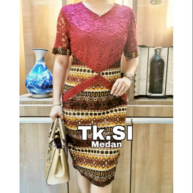 Dress scuba mix brokat
