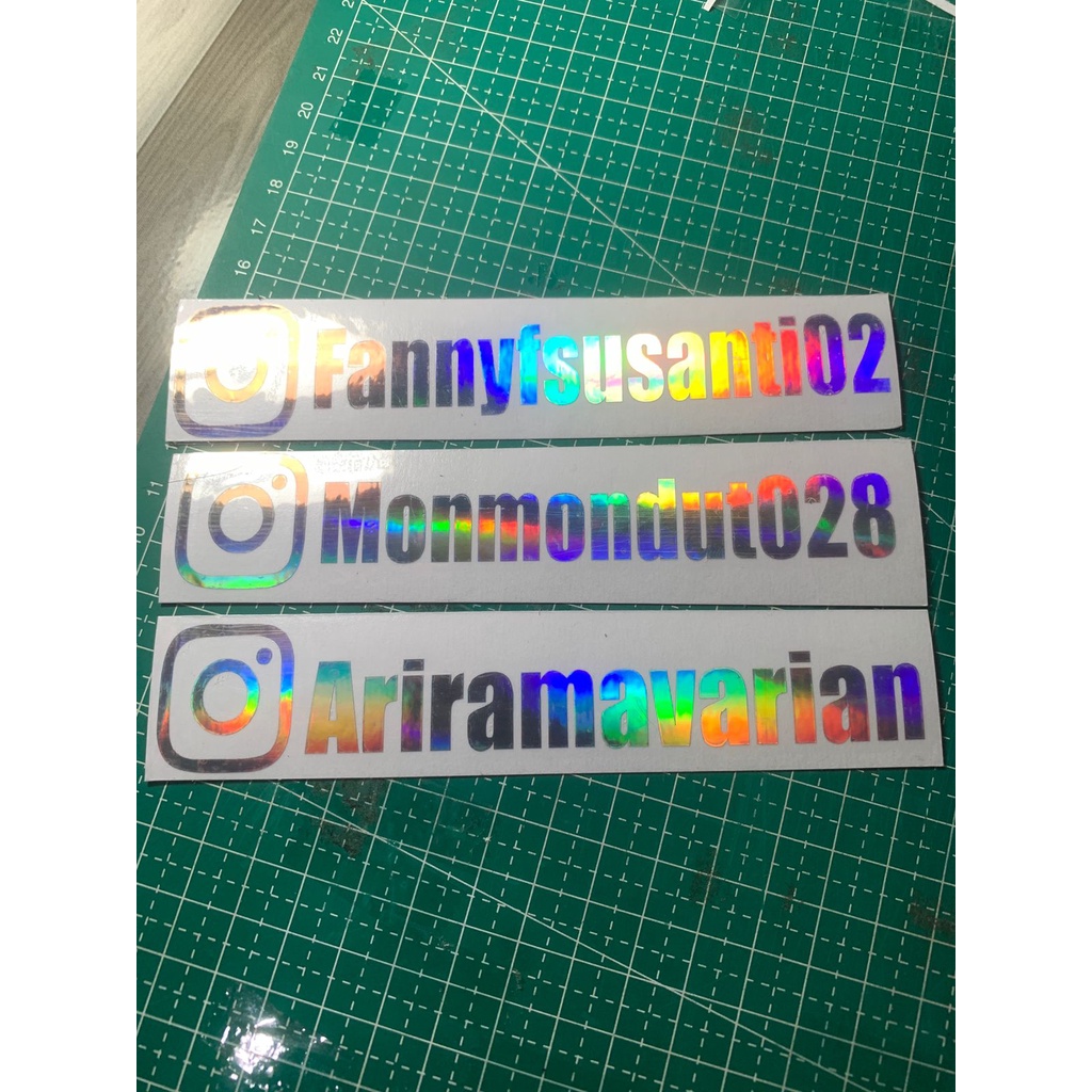 Stiker Cutting costum nama sendiri insta untuk kaca body motor mobil laptop dll