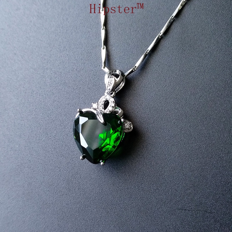 Hot Selling Fashion Trendy Couple Natural Green Crystal Love Heart Romantic Pendant Necklace