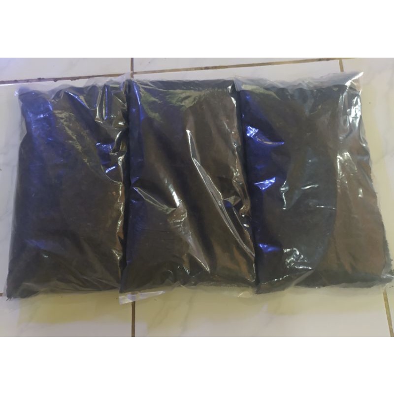 Media Tanaman Arang Sekam (250 gr)