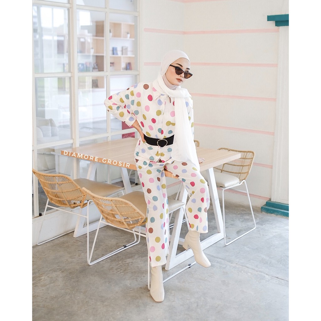 

(BAYAR DITEMPAT) DOTTY ONE SET SERI 2