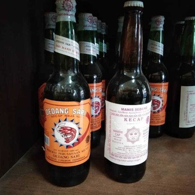 

Kecap oedang dan kecap marahari khas cirebon