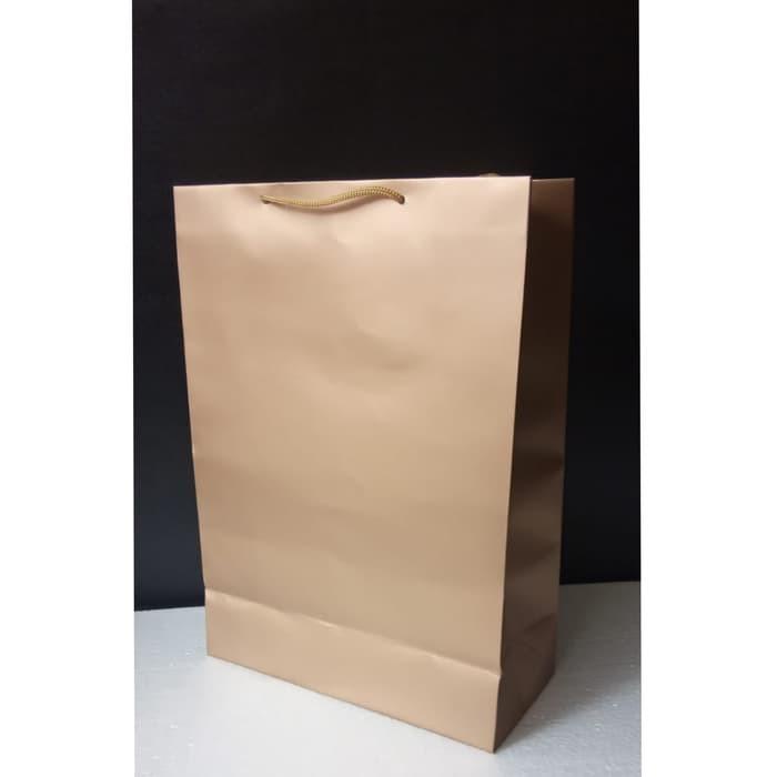 

Paperbag Jumbo 001