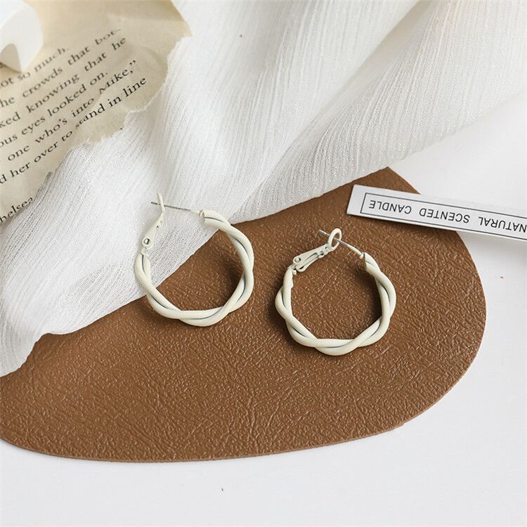 INS Popular S925 Silver Needle Circle Twist Stud Earrings 3 Colors (Takota 046)