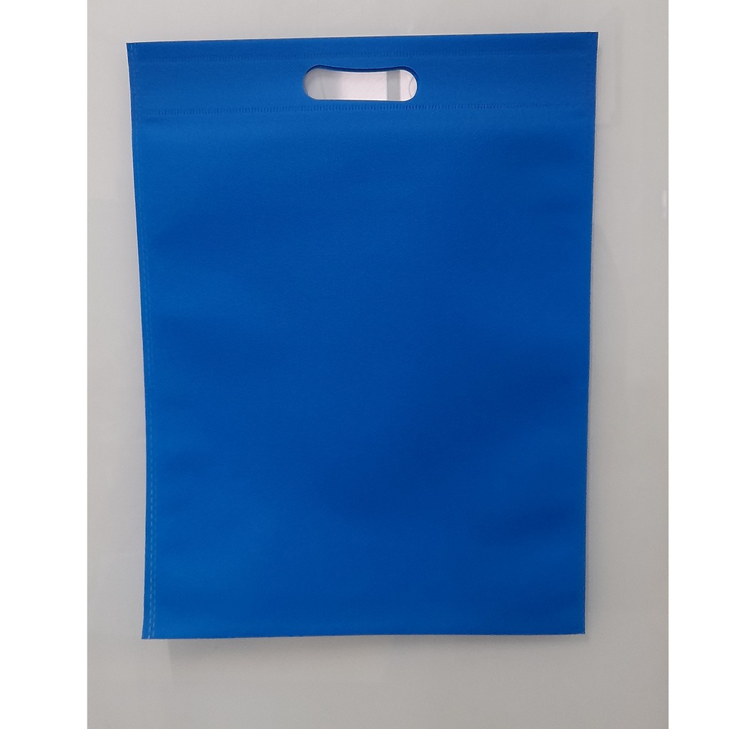 

Tas Press Spunbound Oval Goodie Bag Tas Belanja Warna Biru Turkis 30 cm x 40 cm