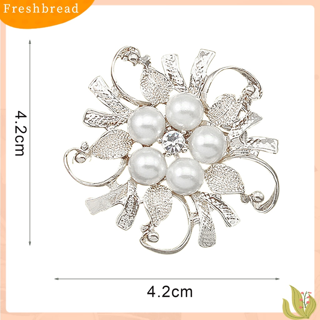 [ TERLARIS]Women Breastpin Elegant No Deformation Flower Rhinestone Faux Pearl Brooch Pin for Party Dating