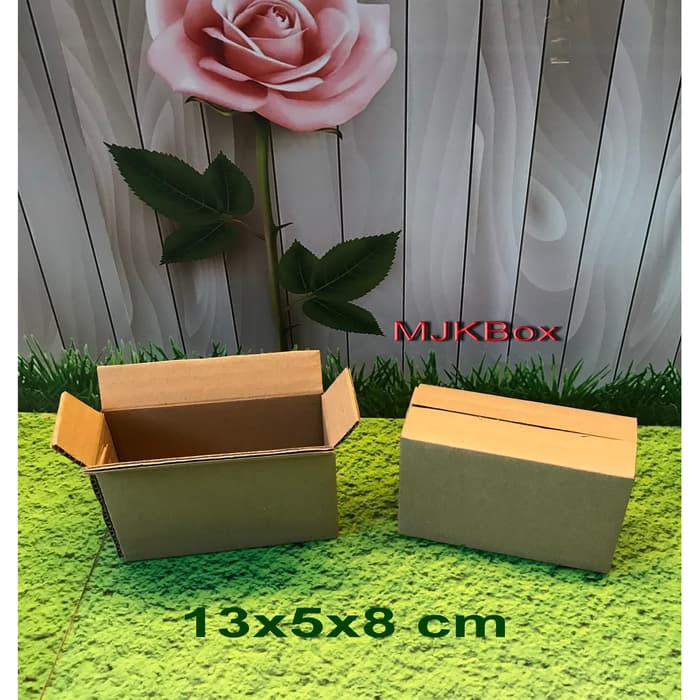 

SALE kardus karton box uk. 13x5x8 cm...ST...untuk packing minimal beli 20 pcs