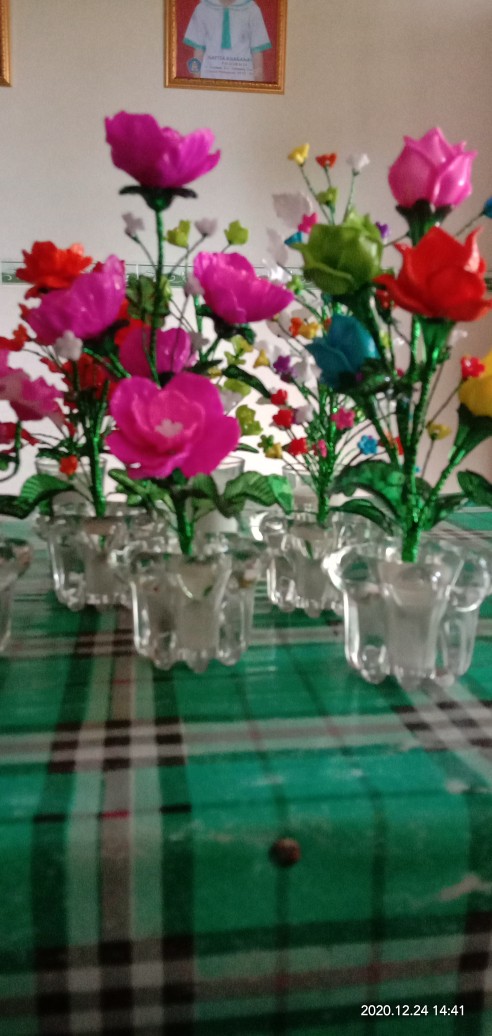 Bunga Mini Manik Akrilik Hias