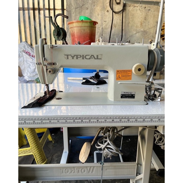 mesin jahit typical bekas+dinamo Servo