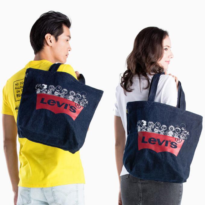 levi's x peanuts tote bag