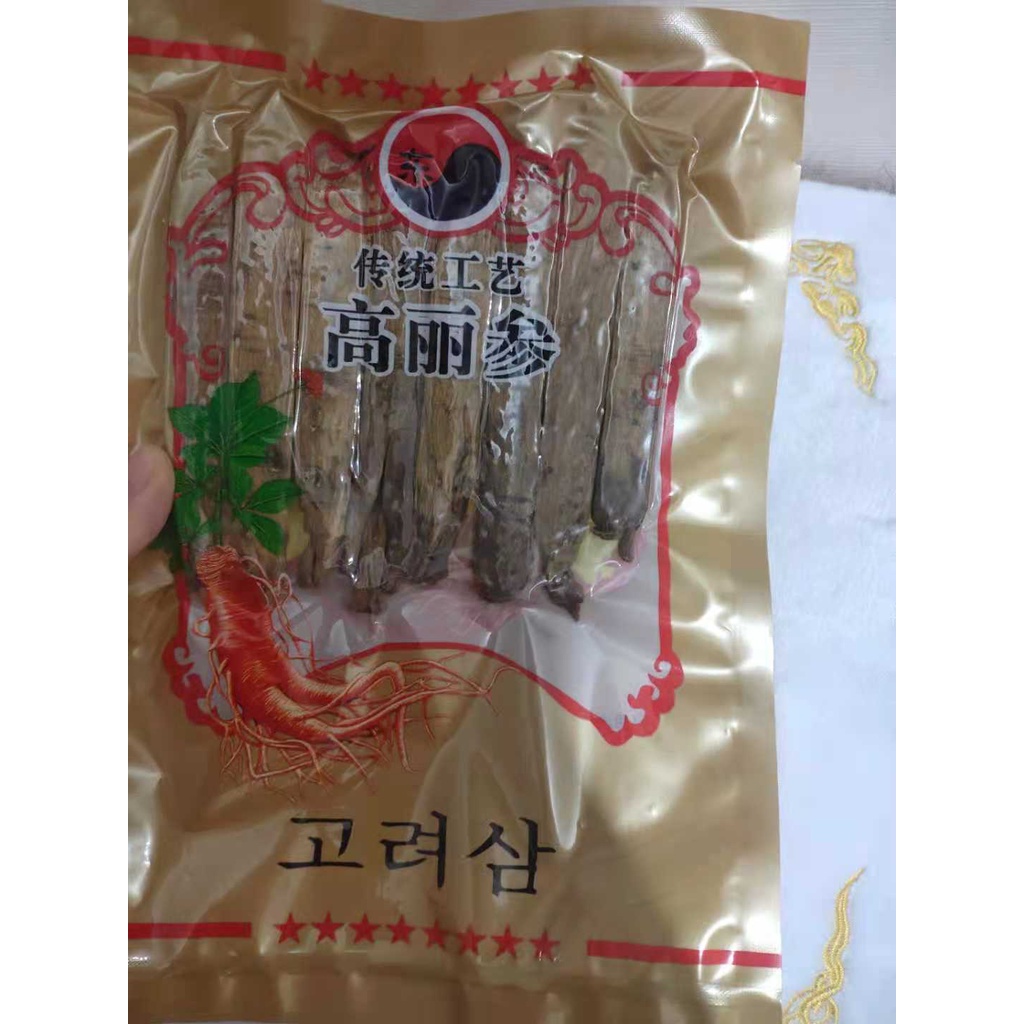 

Akar Korean red ginseng / akar Kolesom 高丽参 1 bungkus isi 8 batang (lebih hemat)