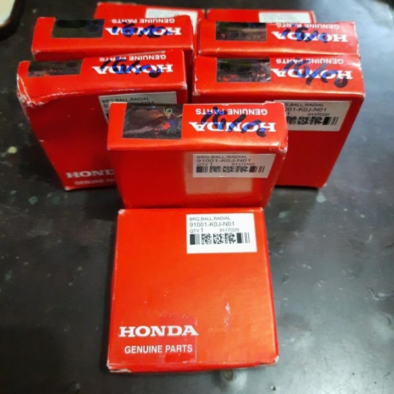 Lahar kur as genio/ bearing crankshaft genio / beat 2020 / scoopy 2021 sebelah kanan ASLI HONDA 9100
