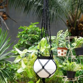 Ready stok Pot Bola Putih Tali Macrame Shopee Indonesia Ready stok Pot Bola Putih Tali Macrame Shopee Indonesia