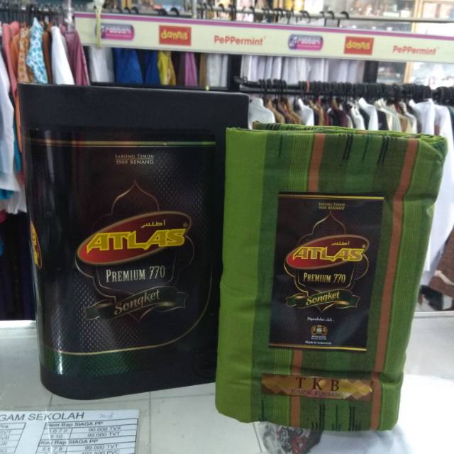 Sarung Atlas Premium 770 songket Box hitam