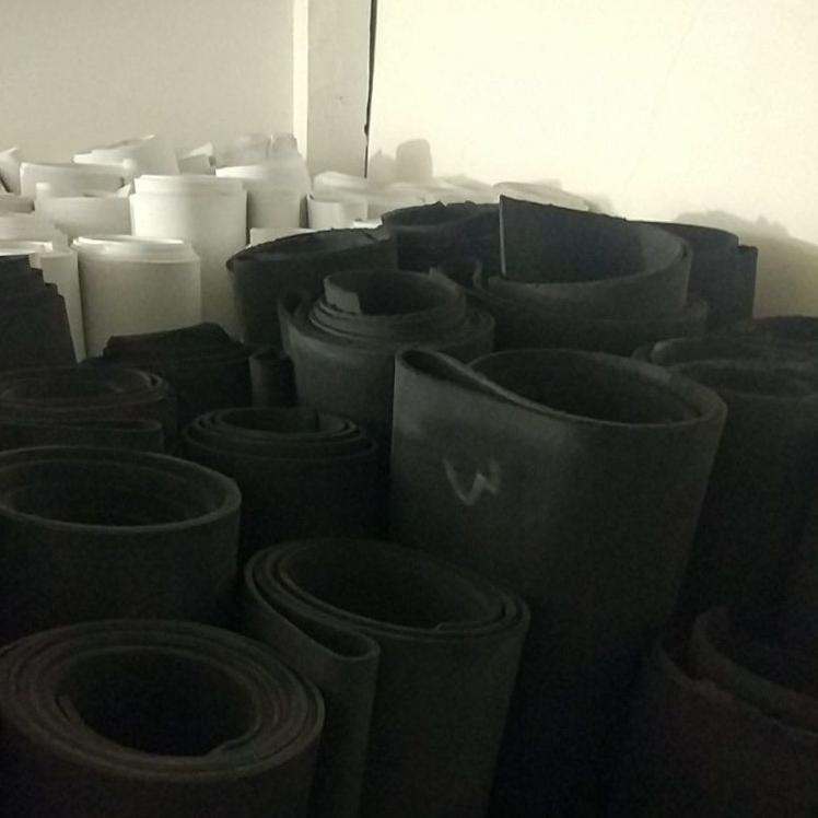 

[PROMO FY082] spon ati / spon eva / spon busa hati (ukuran 3mm) 220cm x 120cm Harga Murah