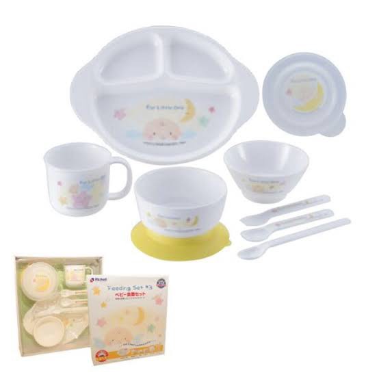 Richell Feeding Set Perlengkapan Makan Bayi