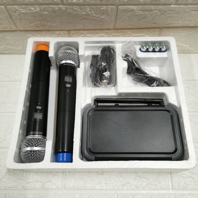 AUDIOLINE MA 200 BRA MIC MICROPHONE MIKROFON WIRELESS TANPA KABEL FREKUENSI UHF BISA PAKAI BATERAI