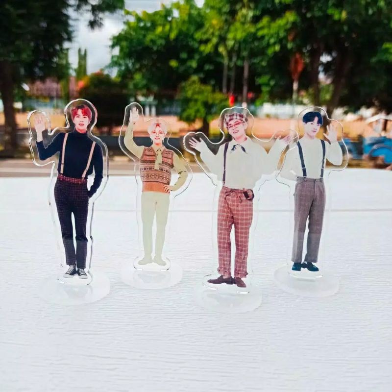 STANDEE FIGUR AKRILIK BTS KPOP MAGIC SHOP BANGTAN ARMY JIMIN V JIN JUNGKOOK