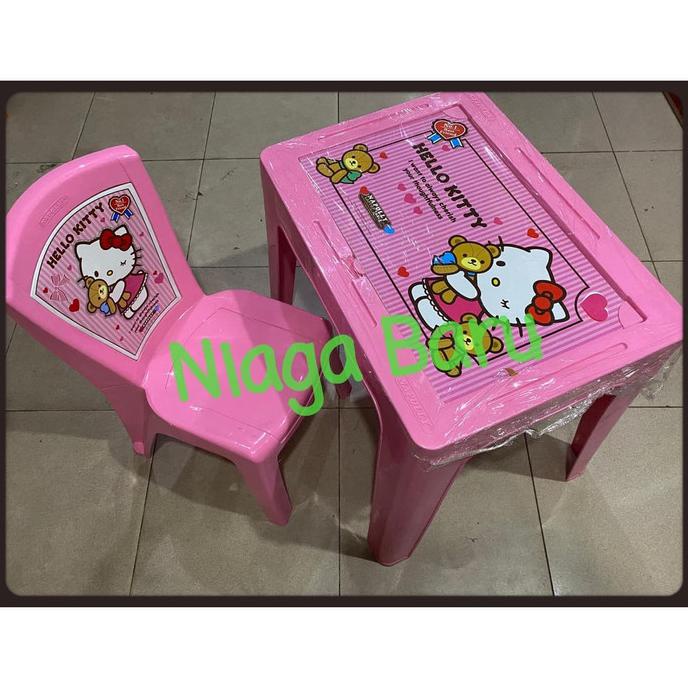 Meja & Kursi Plastik 1 Set Hello Kitty Napolly Khusus Gojek Damitaseller