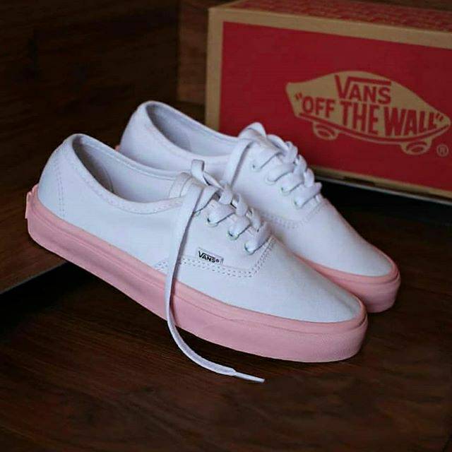 vans authentic white pink