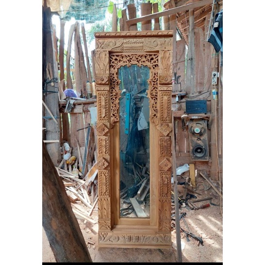 jendela ukir kaca kayu jati