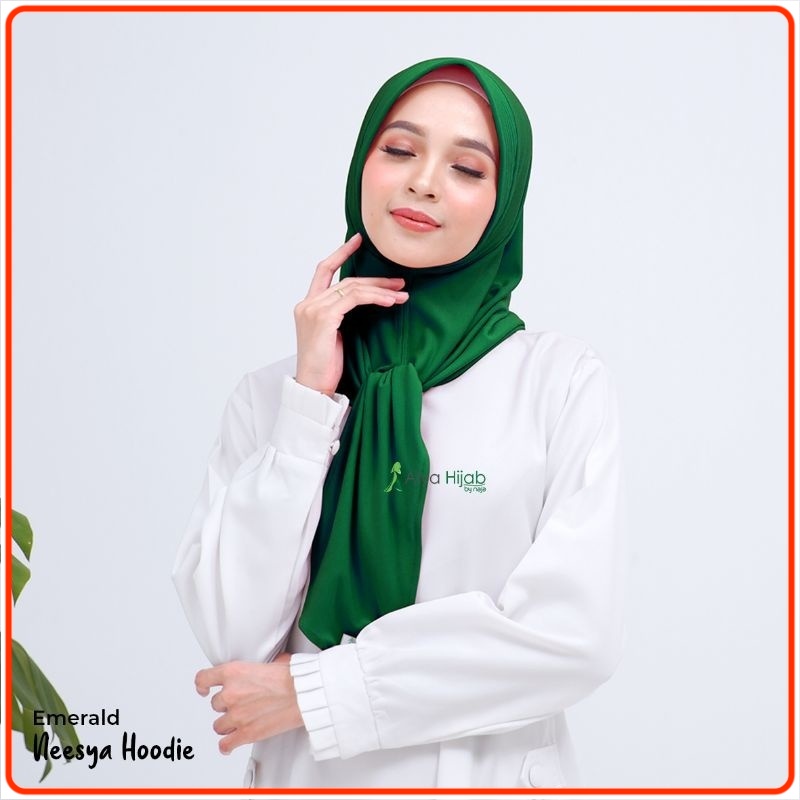 Neesya Hoodie Split dan Loose - Alya hijab by Naja - Hijab Instan Hoodie Nyaman - Hijab Bergo Kekini