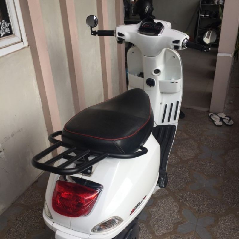 BRakets box aksesoris vespa S125/150