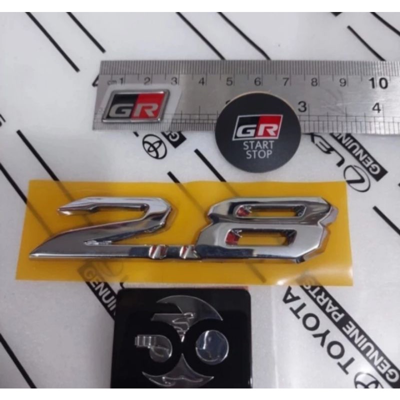 EMBLEM 2.8 GR FORTUNER SEPAKET KOMPLIT