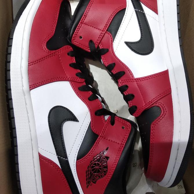 MURAH AIR JORDAN 1 MID CHICAGO BLACK TOE ORIGINAL