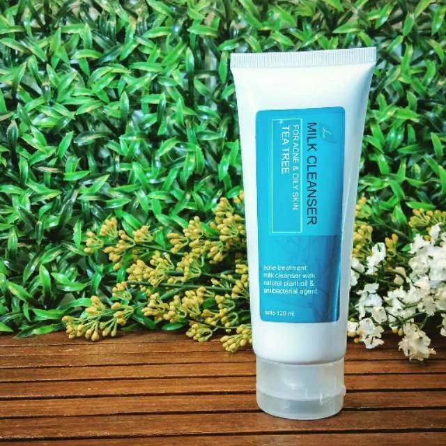 

Milk cleanser Tea Tree Larissa