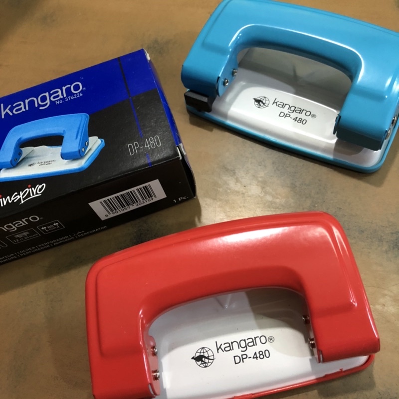 

PEMBOLONG / PUNCH / PERFORATOR / PELUBANG KERTAS 2 LUBANG KANGARO DP480