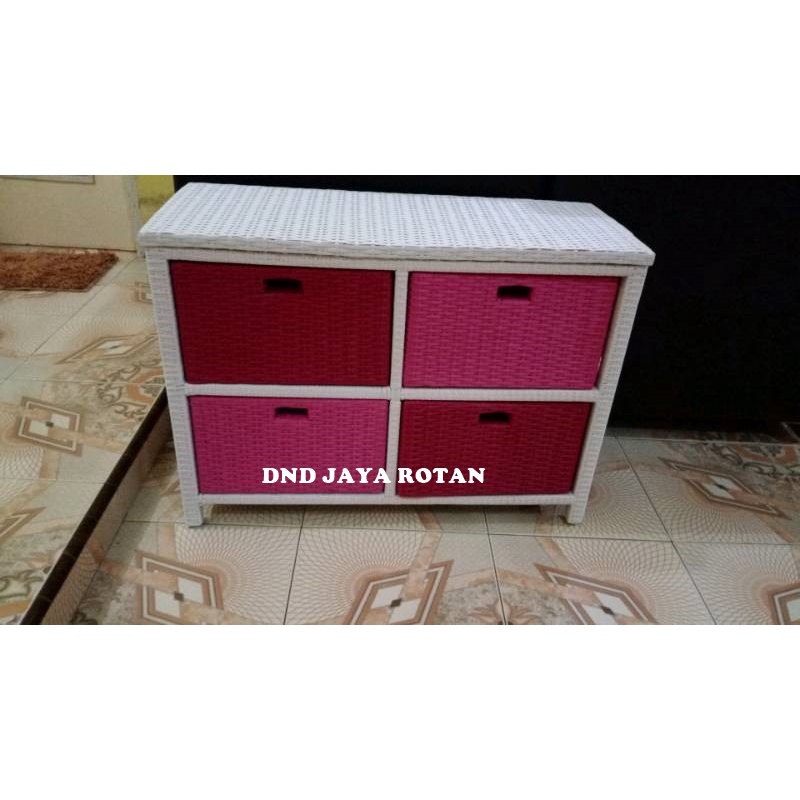 LEMARI ROTAN SINTETIS 4 LACI