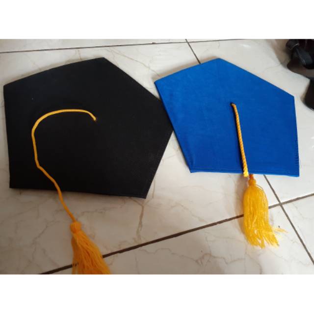 Topi wisuda anak & sd