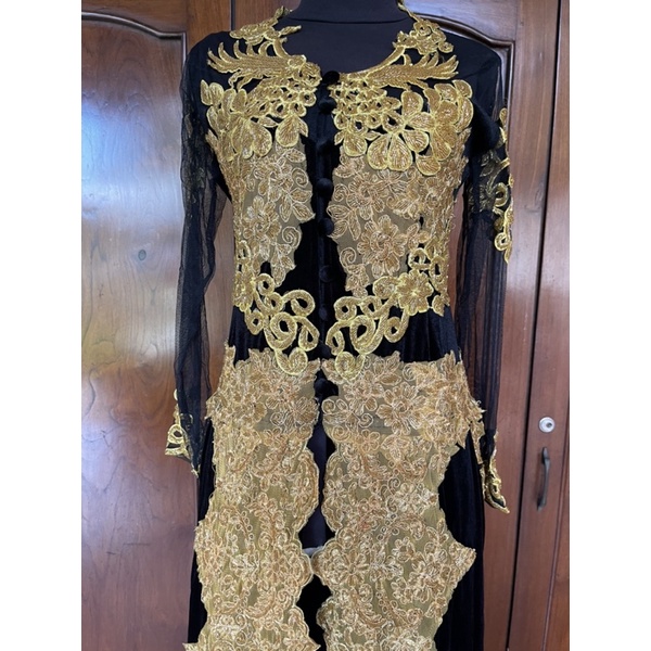 KEBAYA PENGANTIN BLUDRU