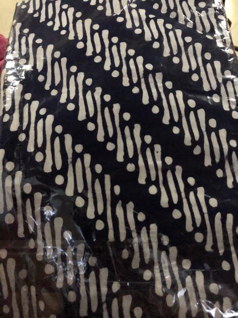 Kain Batik Solo (batik Cap) Motif Parang Kancing Warna Biru Navy Jogja