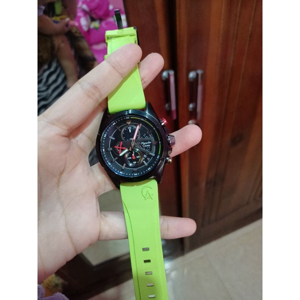 jam Alexandre Christie sport pria