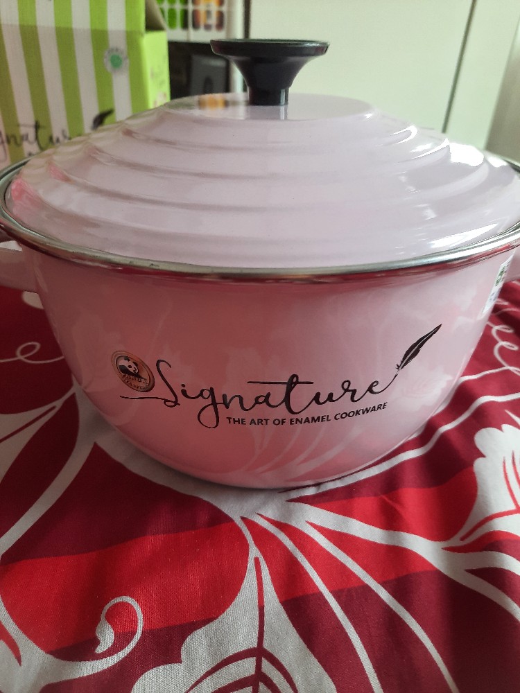 Panci Enamel 24cm Signature Panda Maspion