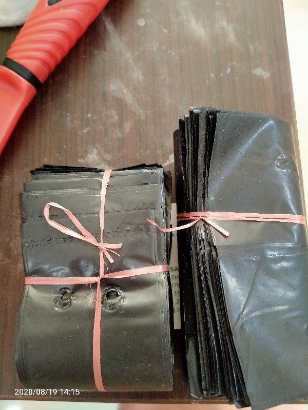 Paket 100 Lembar Polybag Untuk Semai