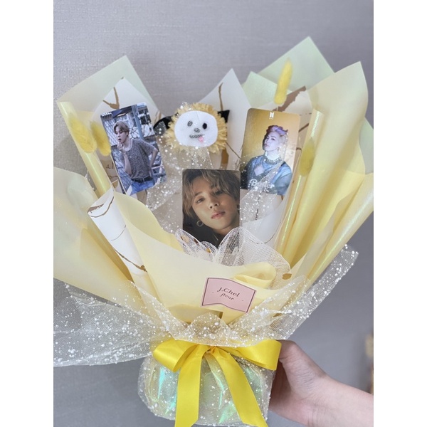 buket bunga kecil/buket bunga kpop/ buket bunga bts/ minibouquetflowersbts
