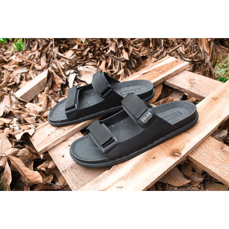  SANDAL  PRIA  SANDAL  TERBARU  SANDAL  SANTAI  Shopee Indonesia
