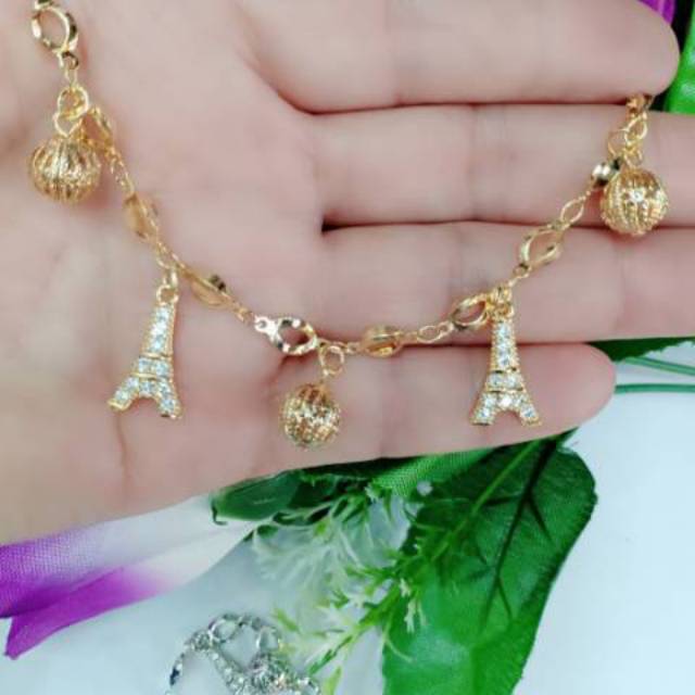 Gelang Tangan Paris