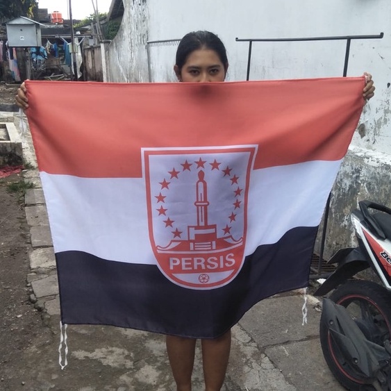 BENDERA PERSIS SOLO LOGO