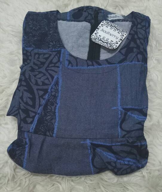 Blus Denim peplum SOULBERRY / Baju atasan wanita