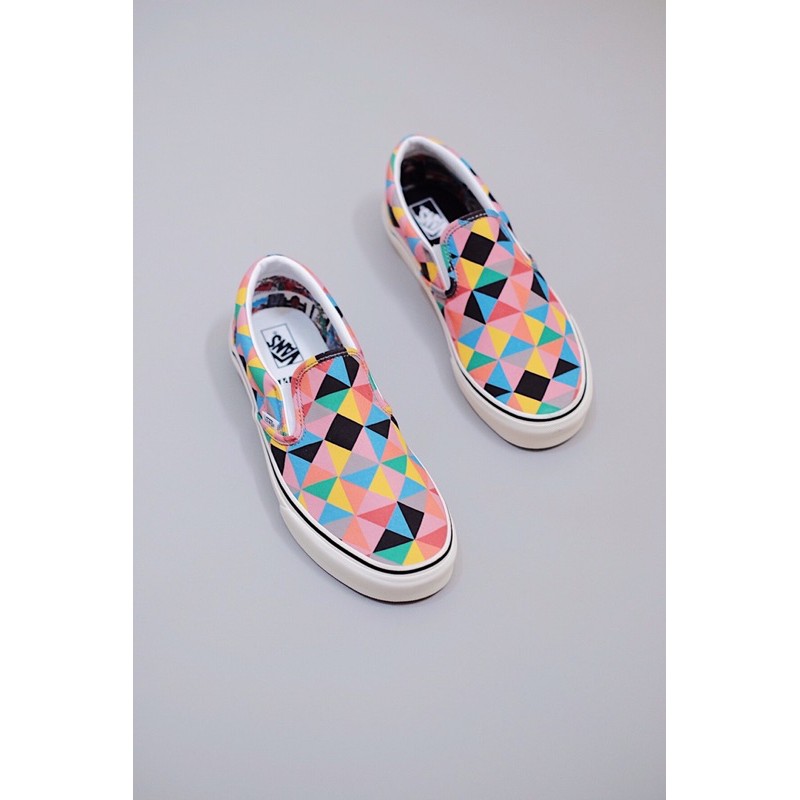 Vans Slip On X MoMA “Faith Ringgold” Exclusive Release (Special Box) 100% ORIGINAL / AUTHORIZED ITEM