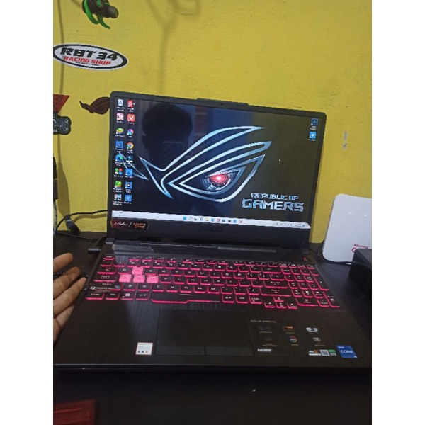 LAPTOP ASUS GAMING SECOND ASUS TUF F15 FX506HC geForce RTX™ 3050 - i5 11400 16GB 512ssd