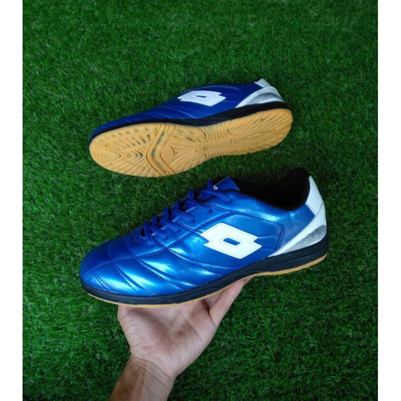 Sepatu Futsal Lotto