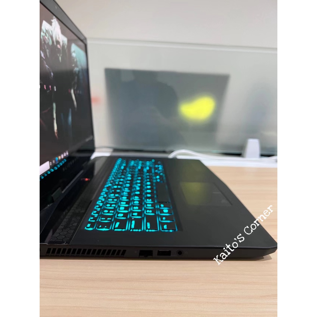 LAPTOP GAMING DELL ALIENWARE M17 i7 GEN 8 - LAYAR 17,3 INCH GTX 1070