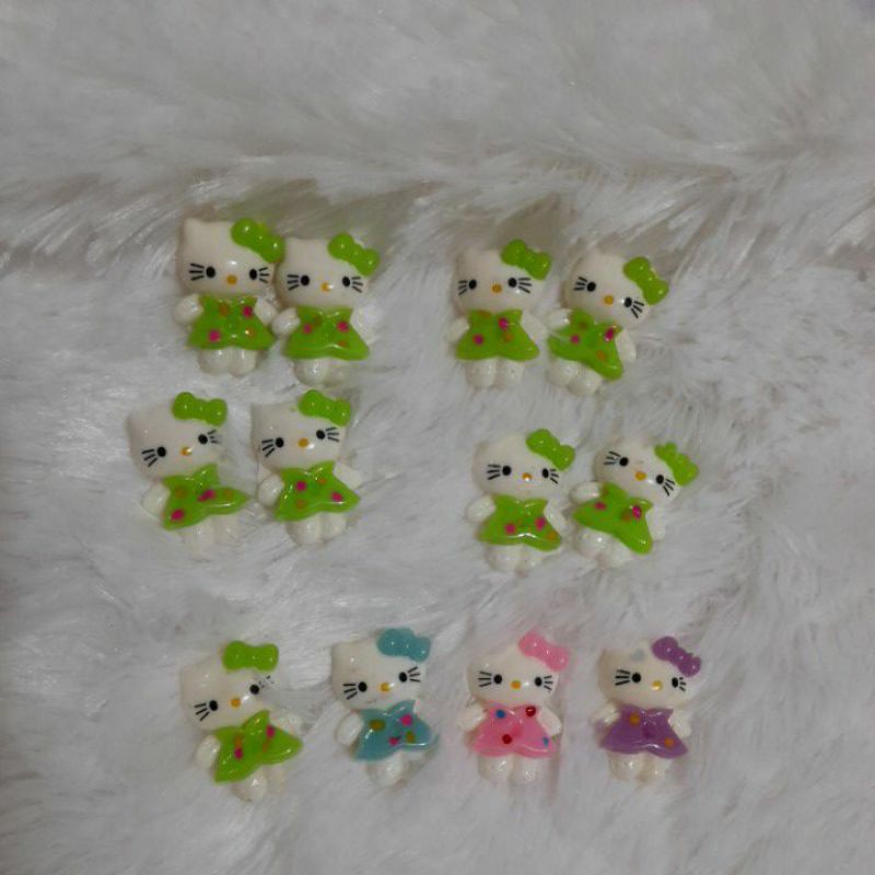 

Aplikasi pita Hello Kitty mix