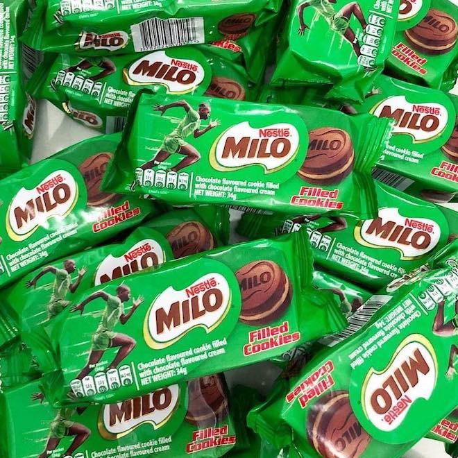 

Harga termurah PNK54 Milo Cookies Sandwich Filled Chocolate Milk Singapore Biskuit Biscuit 34gr CHOC