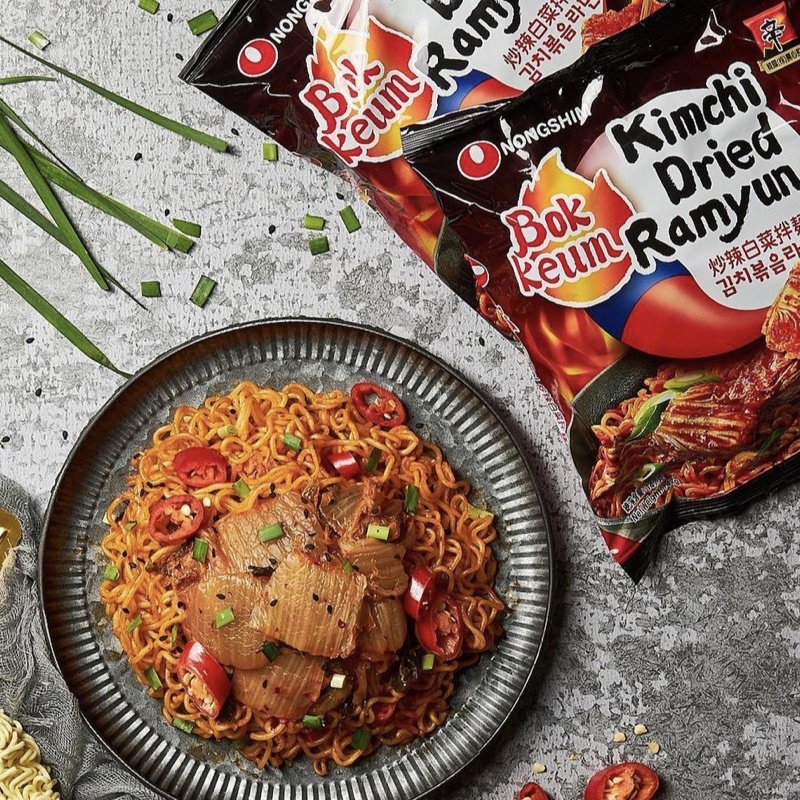 

Nongshim Bokkeum Kimchi Dried Ramyun Instant Noodles 147g